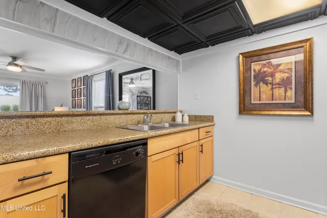 $139,000 | 3230 Cumberland Road, Unit 25, Ocean Springs, MS 39564