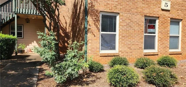 $239,900 | 509 Bedfort Dr., Duluth, GA 30096