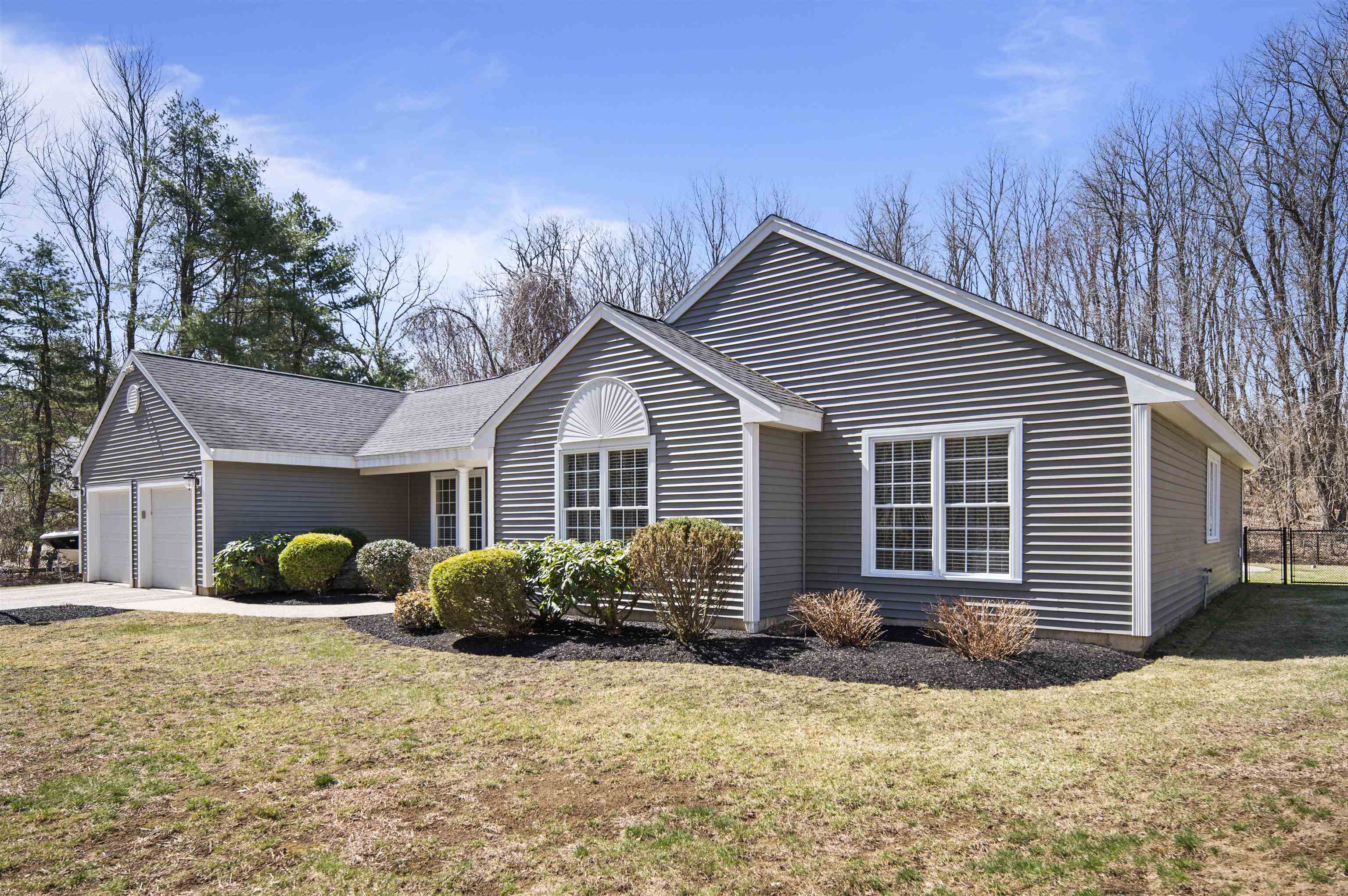 64 Cottage Road Kensington, NH 03833 - Photo 1 of 49