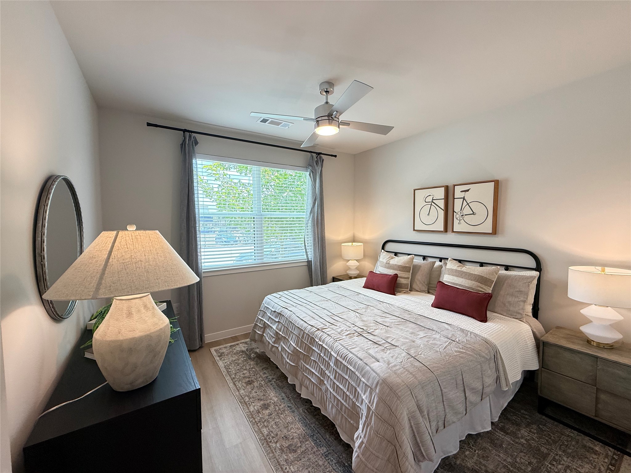 1610 Campbell Road, Unit B1 Houston, TX 77055 - Photo 4 of 12 MODEL UNIT SHOWN