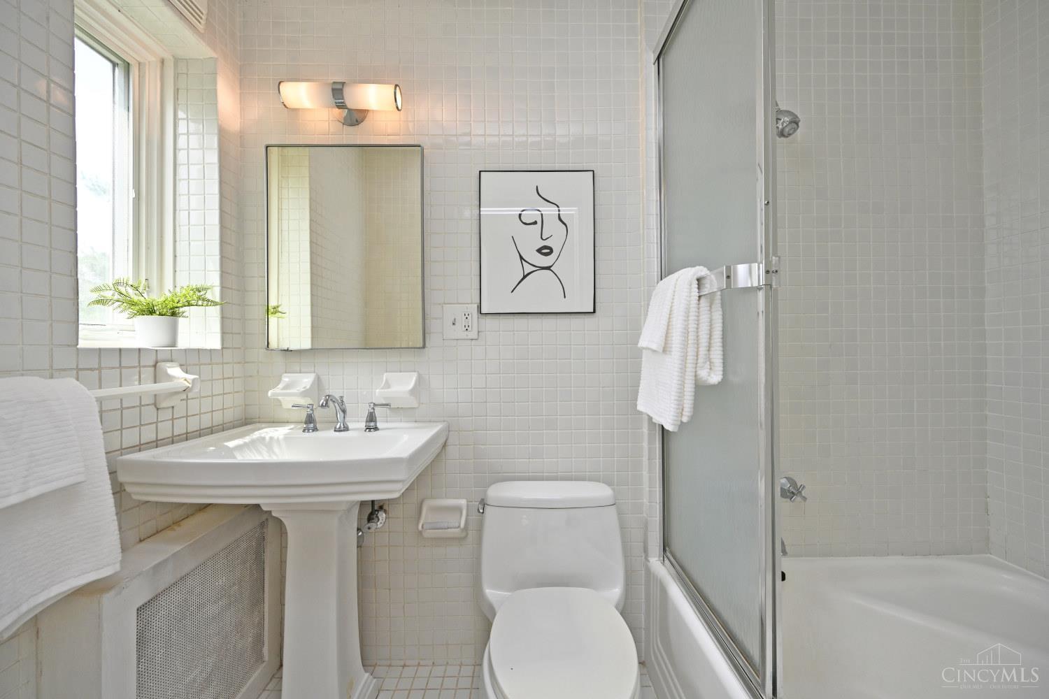 2380 Madison Road, Unit E2A Cincinnati, OH 45208 - Photo 34 of 50
