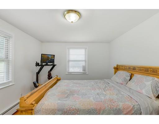 7 Crowningshield Road Worcester, MA 01604 - Photo 13 of 27 Gallery Image 13