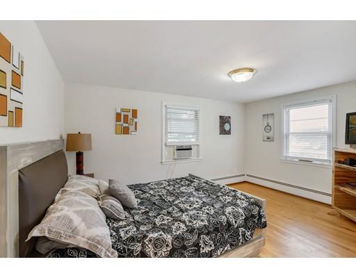 7 Crowningshield Road Worcester, MA 01604 - Photo 16 of 27 Gallery Image 16