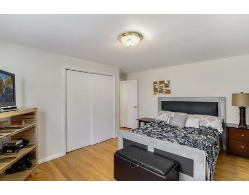 7 Crowningshield Road Worcester, MA 01604 - Photo 17 of 27 Gallery Image 17