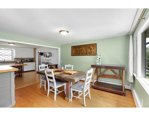 7 Crowningshield Road Worcester, MA 01604 - Photo 6 of 27 Gallery Image 6