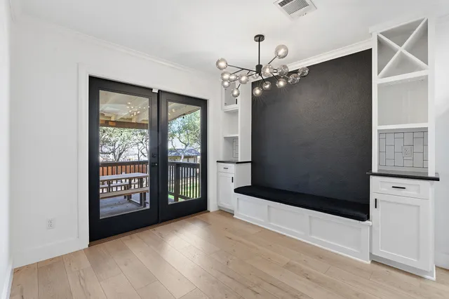 $425,000 | 1511 Knoll Ridge Drive, Cedar Park, TX 78613