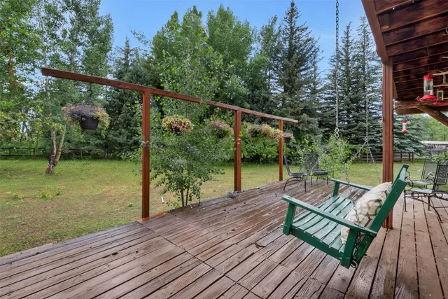 a view of sitting space on deck