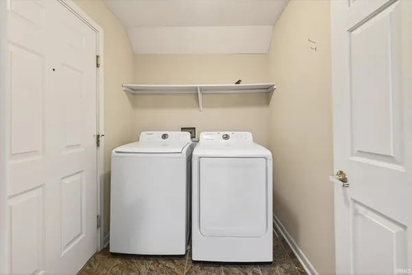 $215,000 | 3705 East Barrington Drive, Unit B101, Bloomington, IN 47408