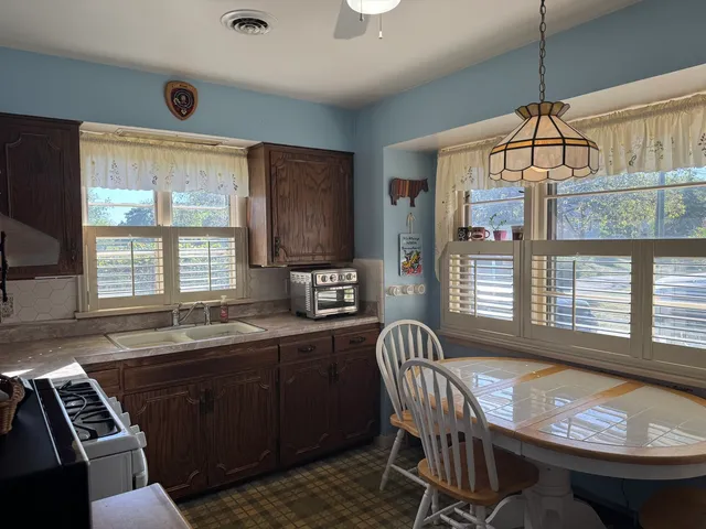 $224,900 | 700 Garfield Road, Harvard, IL 60033