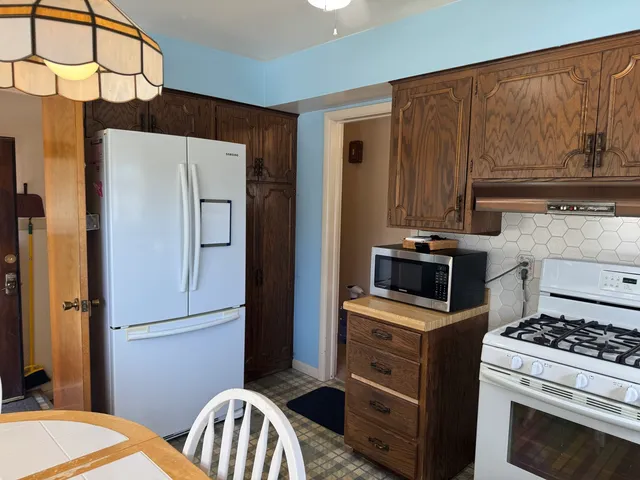 $224,900 | 700 Garfield Road, Harvard, IL 60033