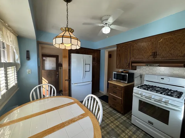 $224,900 | 700 Garfield Road, Harvard, IL 60033