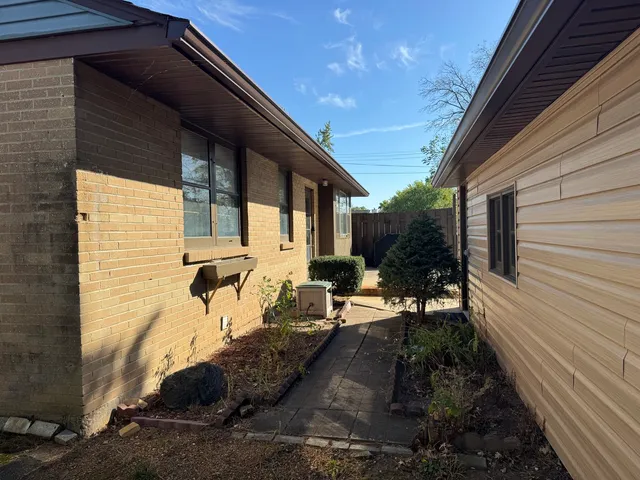 $224,900 | 700 Garfield Road, Harvard, IL 60033