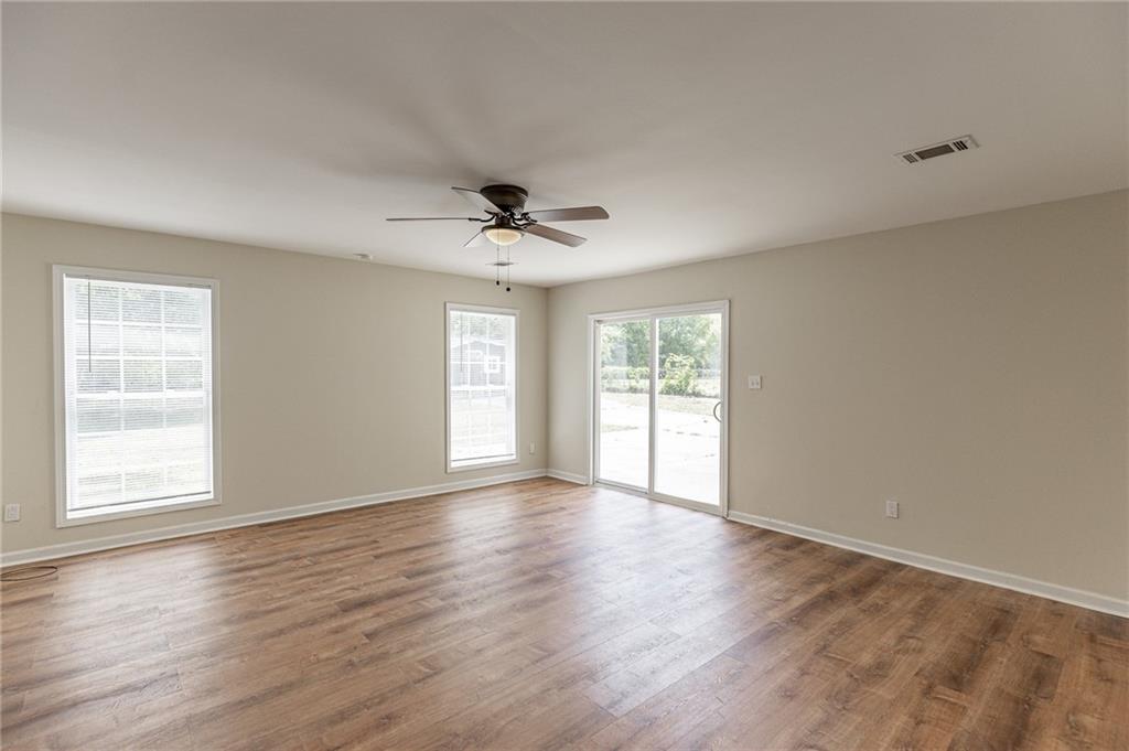 1597 Bennett Road Grayson, GA 30017 - Photo 20 of 41