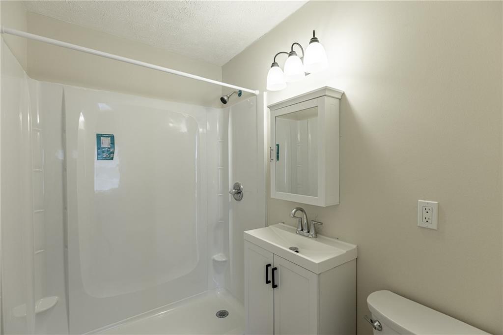 1597 Bennett Road Grayson, GA 30017 - Photo 25 of 41