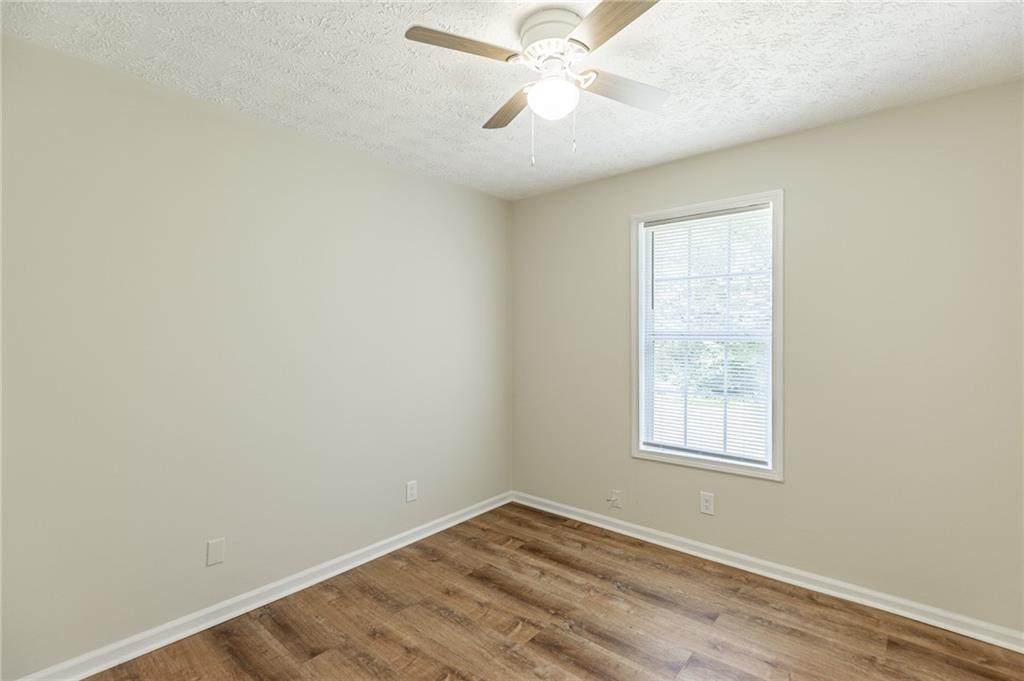 1597 Bennett Road Grayson, GA 30017 - Photo 27 of 41