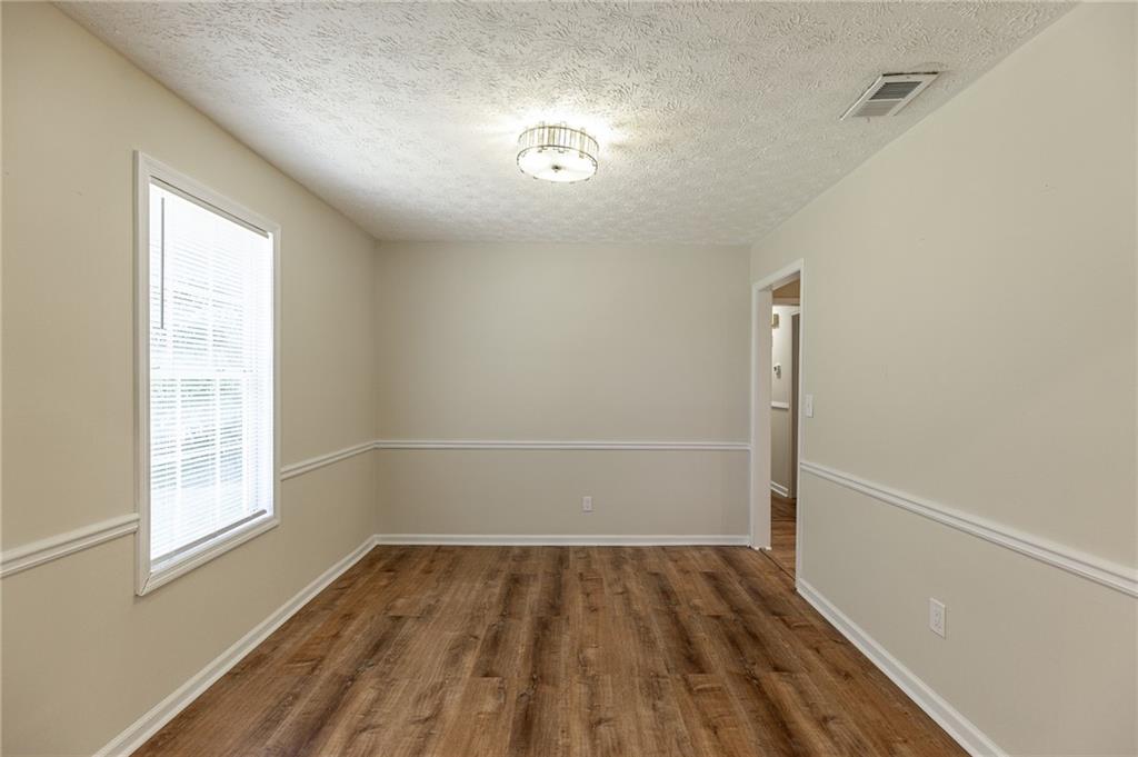 1597 Bennett Road Grayson, GA 30017 - Photo 6 of 41