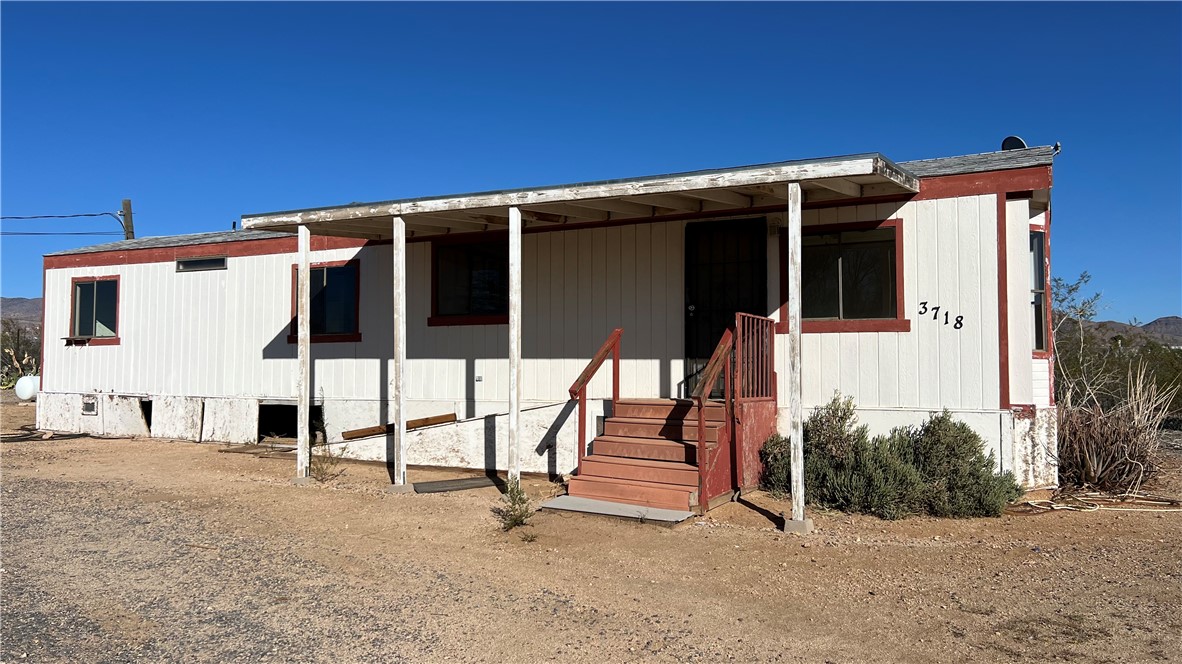 3718 Ajo Road Golden Valley, AZ 86413 - Photo 1 of 29 Front of Structure