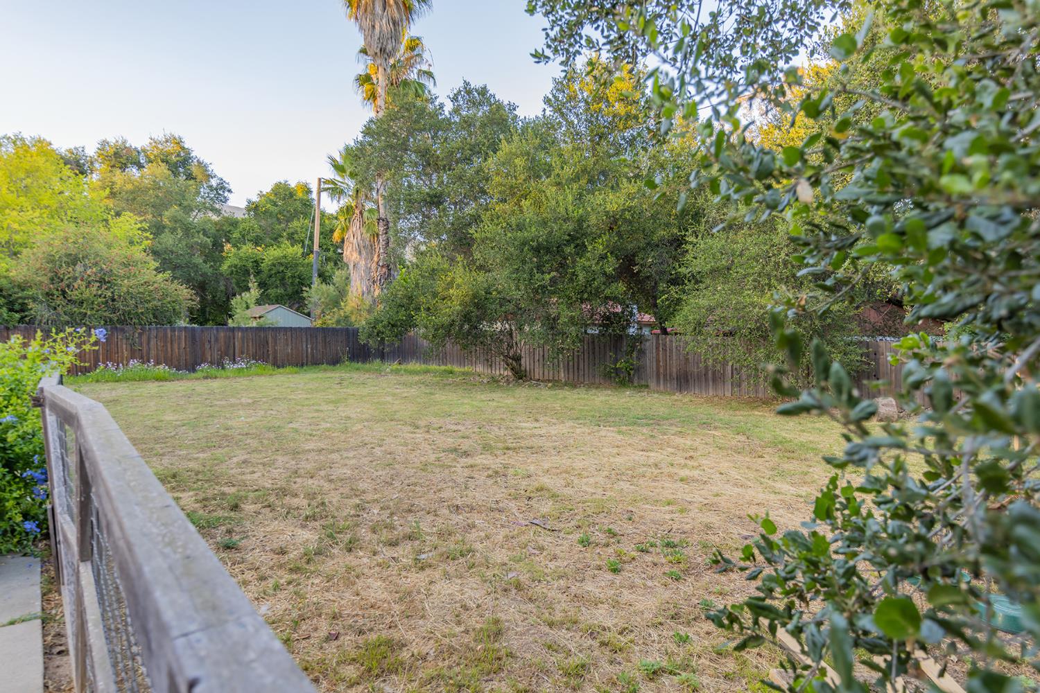 918 El Toro Road Ojai, CA 93023 - Photo 8 of 40