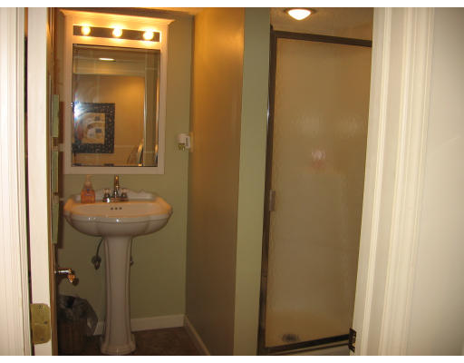 46 Robinson Road West Springfield, MA 01089 - Photo 19 of 19 Gallery Image 19
