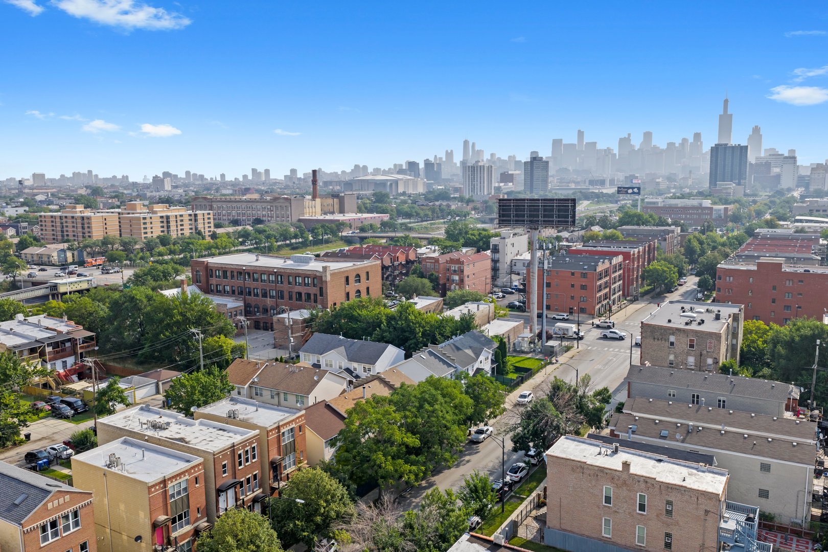 2432 West Harrison Street, Unit 3 Chicago, IL 60612 - Photo 7 of 32 a view of a city