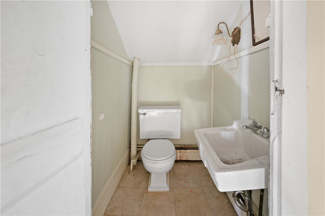 200 Davis Mountain Road Rensselaerville, NY 12460 - Photo 28 of 36