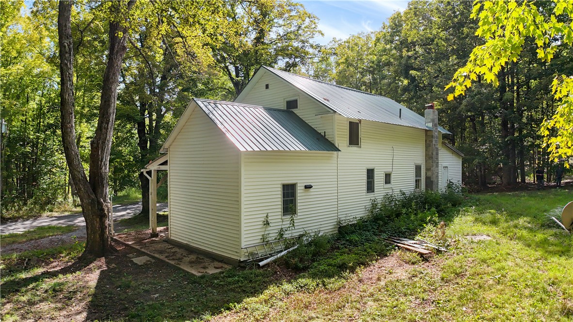 200 Davis Mountain Road Rensselaerville, NY 12460 - Photo 7 of 36