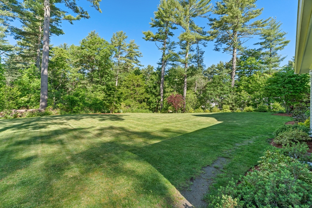 2 Woodridge Road Dover, MA 02030 - Photo 21 of 27
