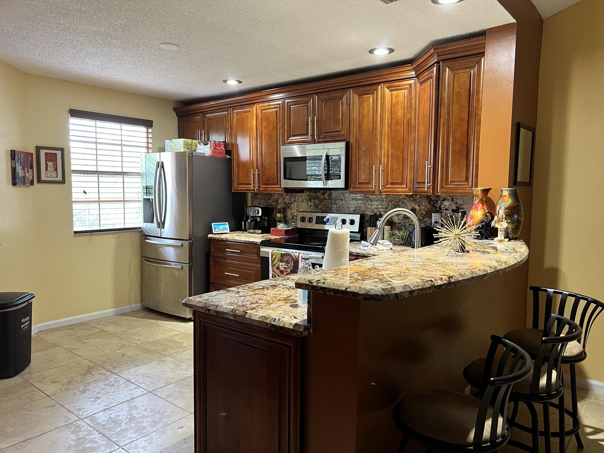 6549 Via Regina Boca Raton, FL 33433 - Photo 2 of 13 Kitchen