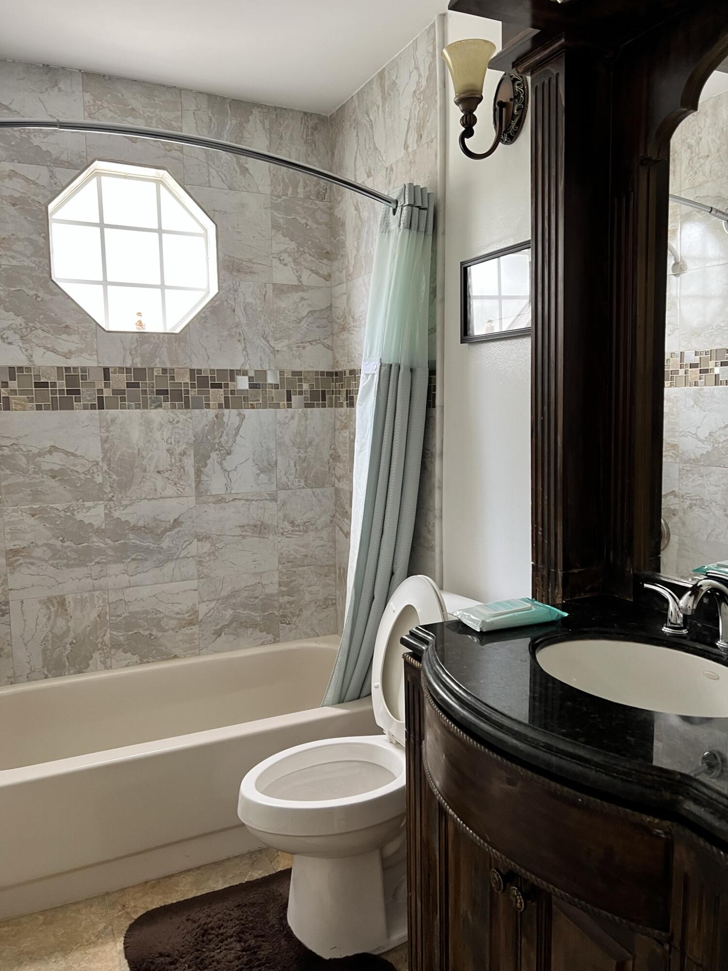 6549 Via Regina Boca Raton, FL 33433 - Photo 9 of 13 Second Bathroom