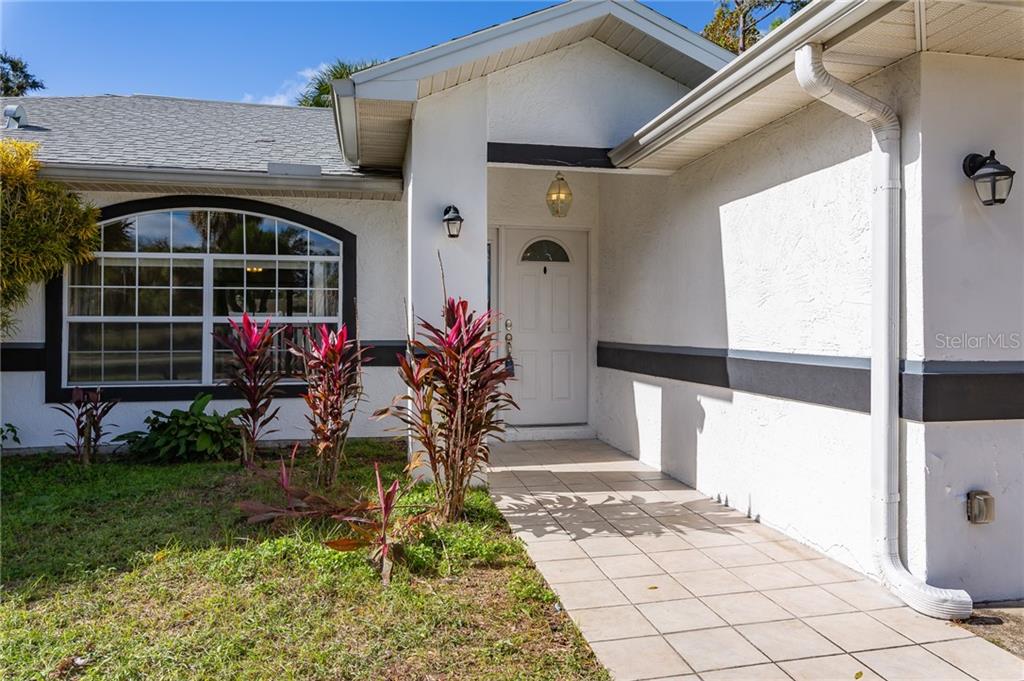 7623 Washington Street Port Richey, FL 34668 - Photo 5 of 31 Gallery Image 5