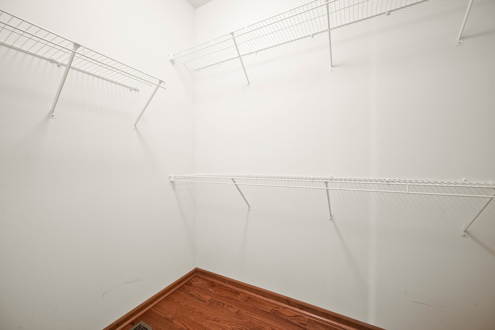 1176 Heathrow Lane Aurora, IL 60502 - Photo 19 of 30