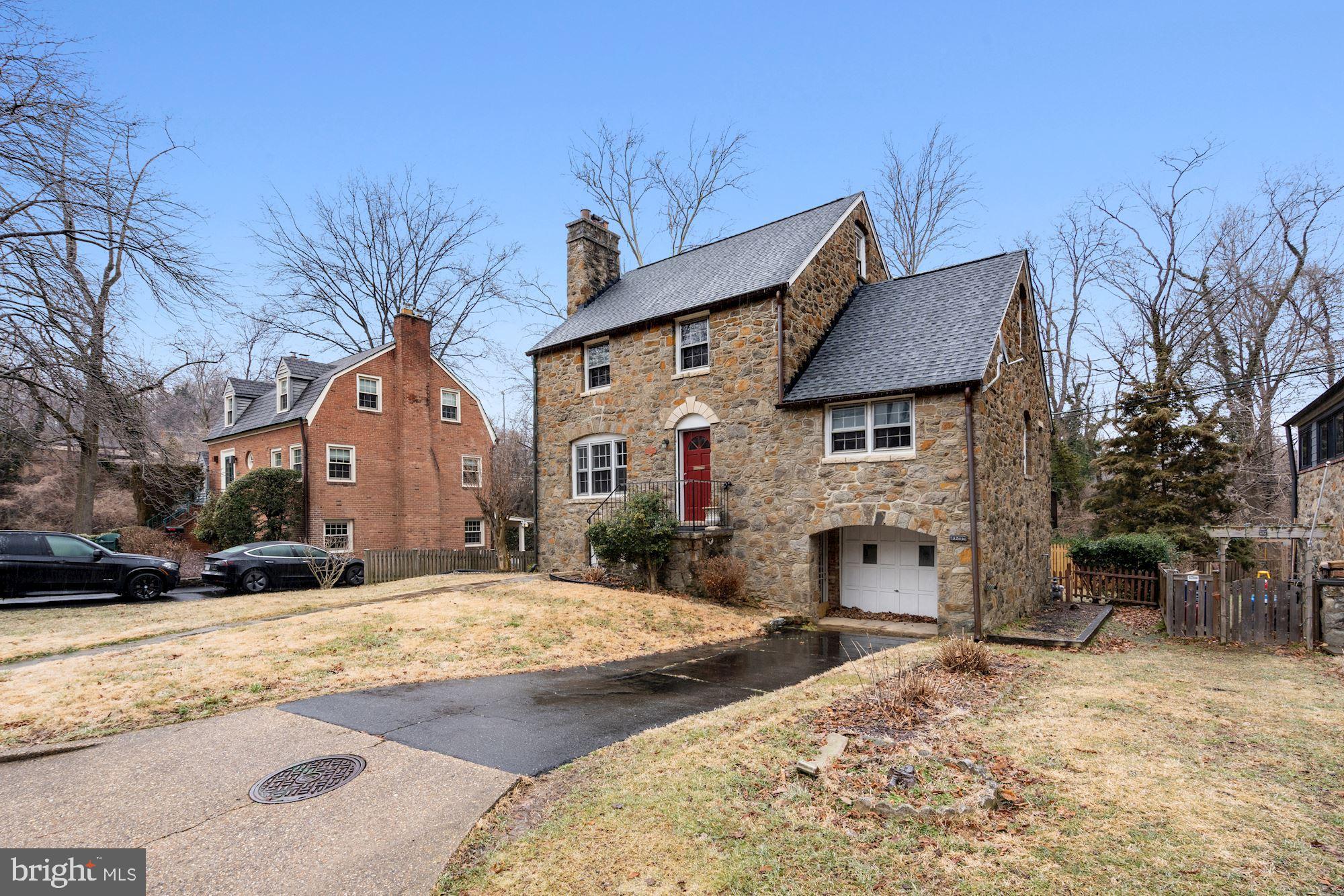 3209 19th Road North Arlington, VA 22201 - Photo 1 of 35 a view of house with yard covered in snow