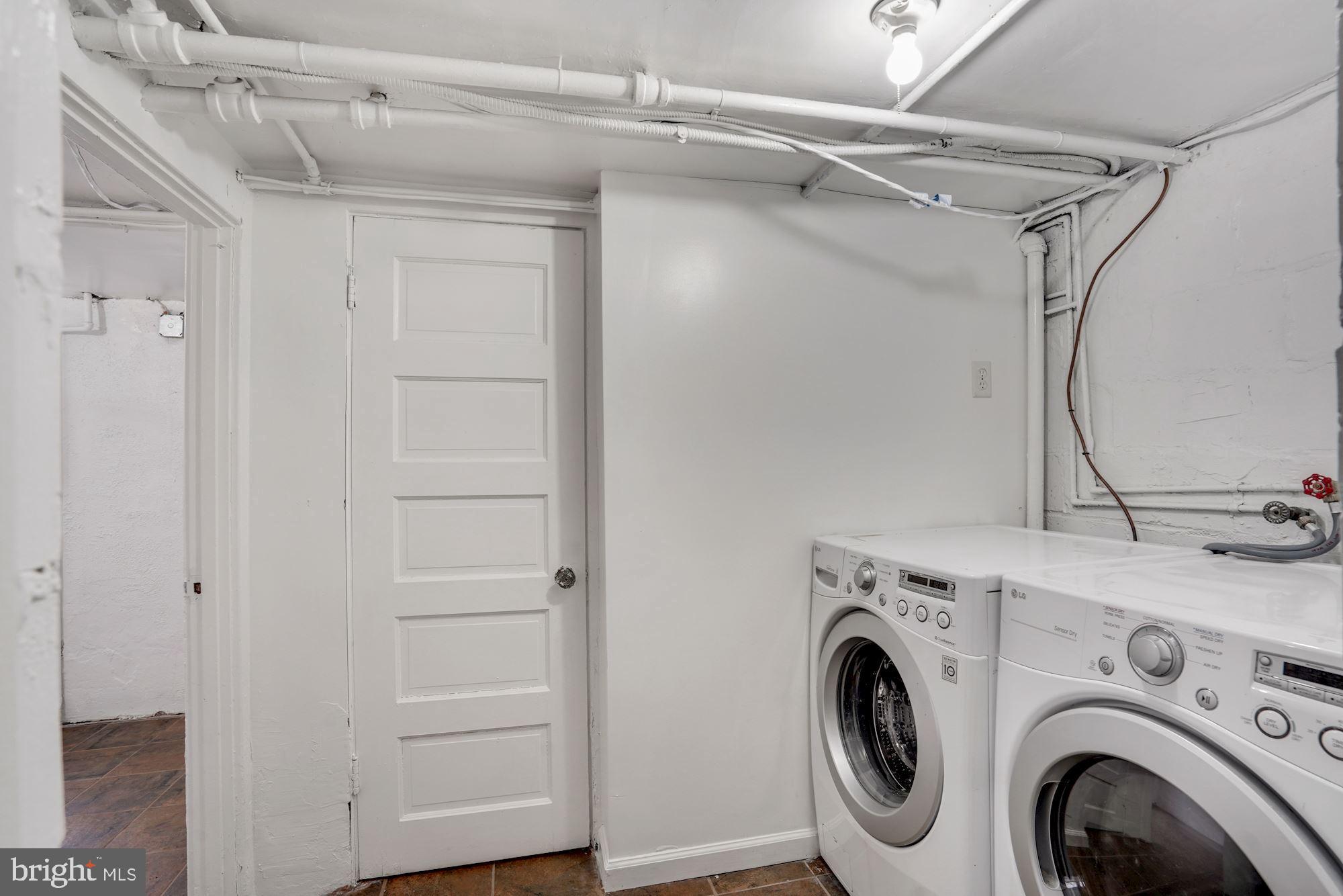 3209 19th Road North Arlington, VA 22201 - Photo 30 of 35 a utility room with dryer and washer