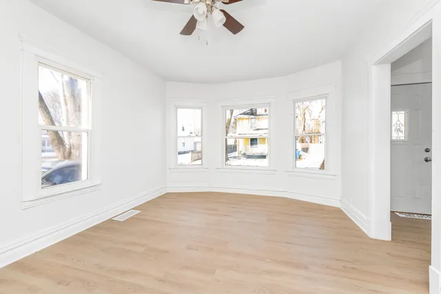 $190,000 | 1006 Hays Park Avenue, Kalamazoo, MI 49001