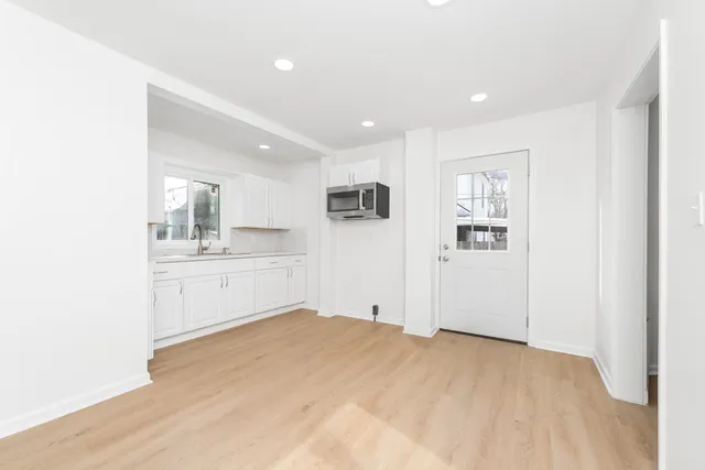 $190,000 | 1006 Hays Park Avenue, Kalamazoo, MI 49001