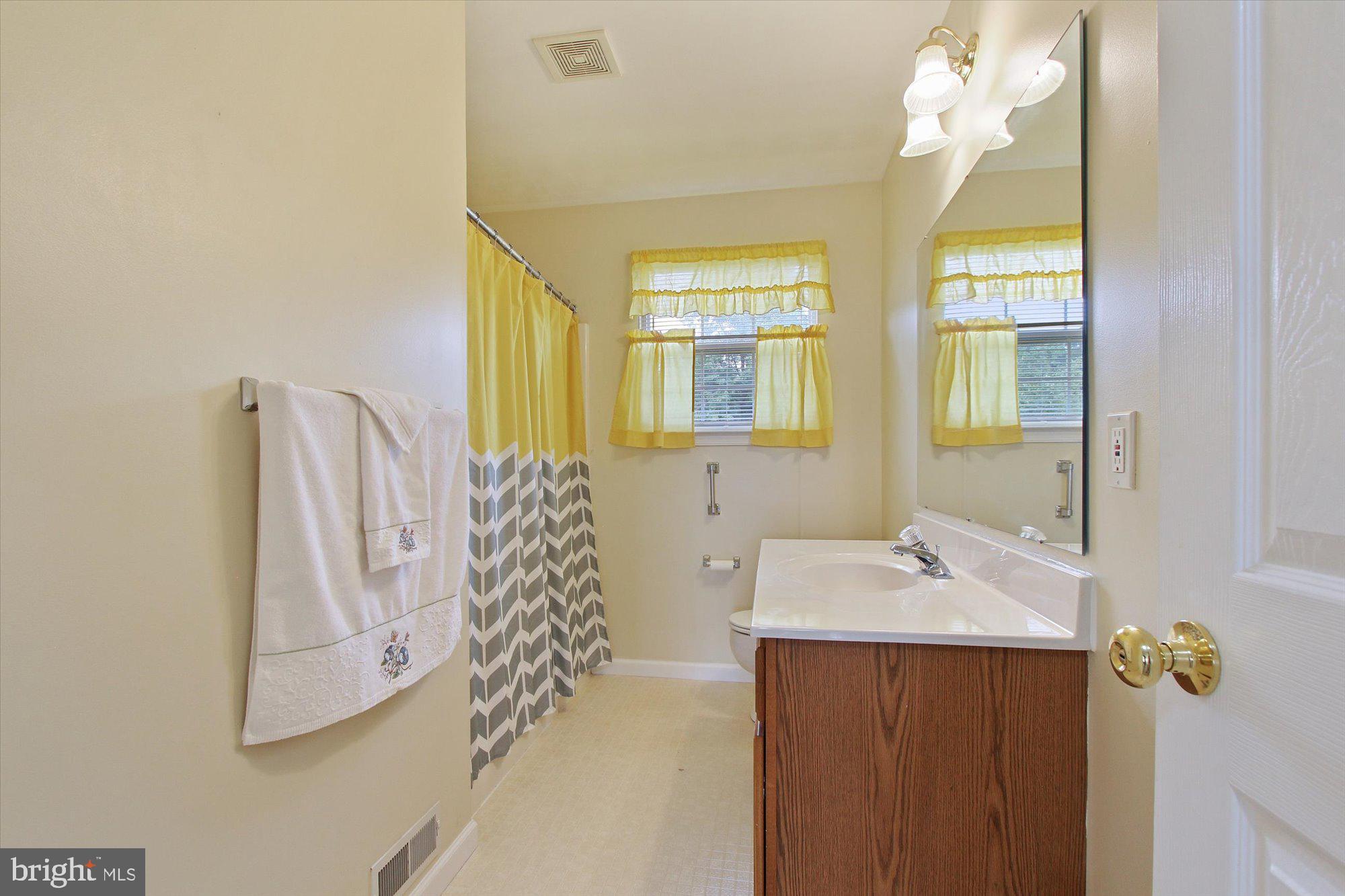 238 Runningboard Road Stewartstown, PA 17363 - Photo 17 of 37 Gallery Image 17