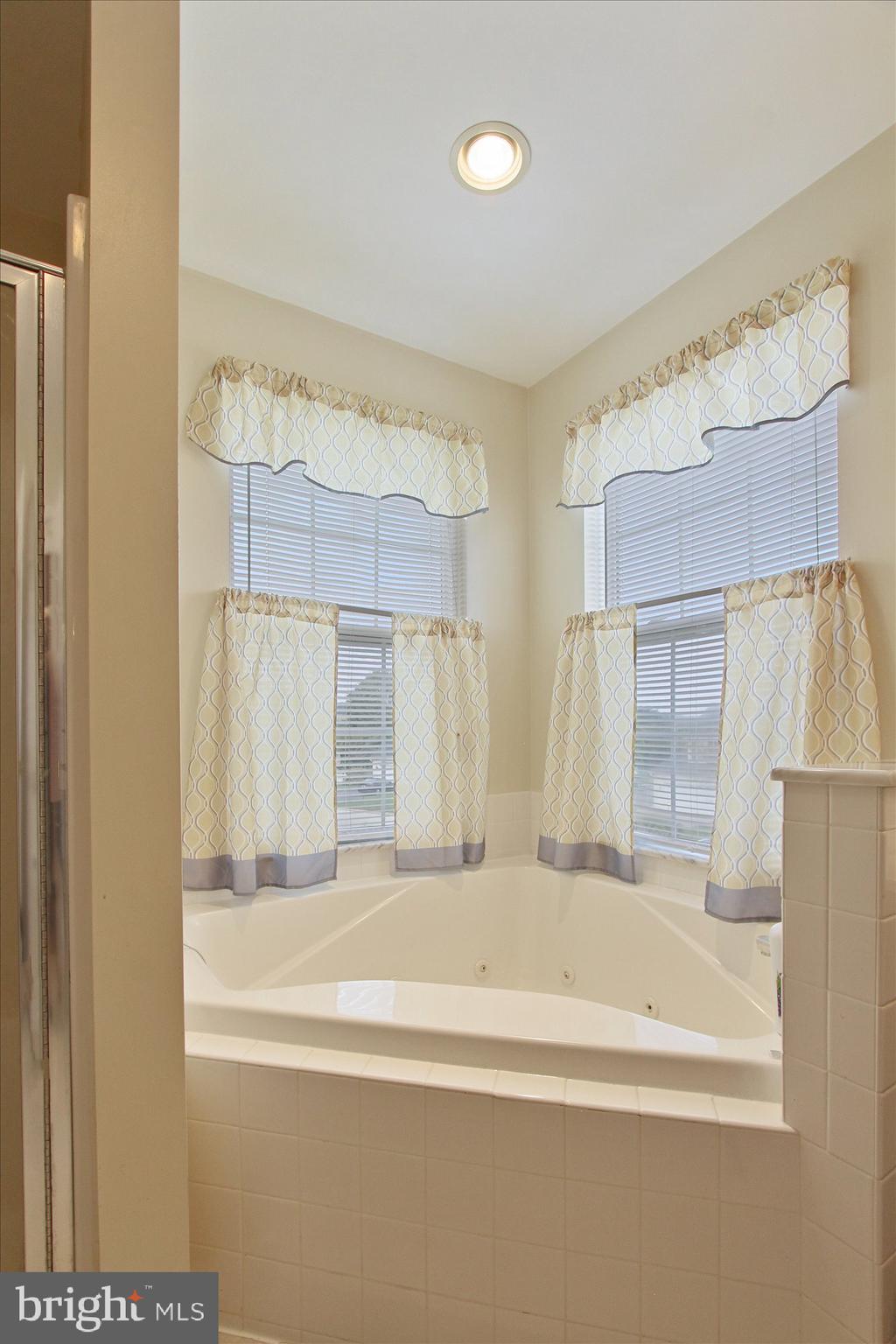 238 Runningboard Road Stewartstown, PA 17363 - Photo 23 of 37 Gallery Image 23
