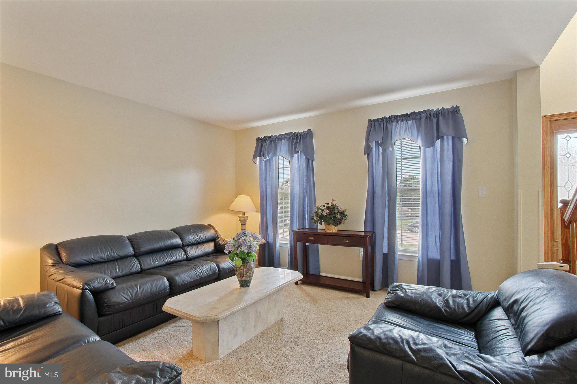238 Runningboard Road Stewartstown, PA 17363 - Photo 7 of 37 Gallery Image 7