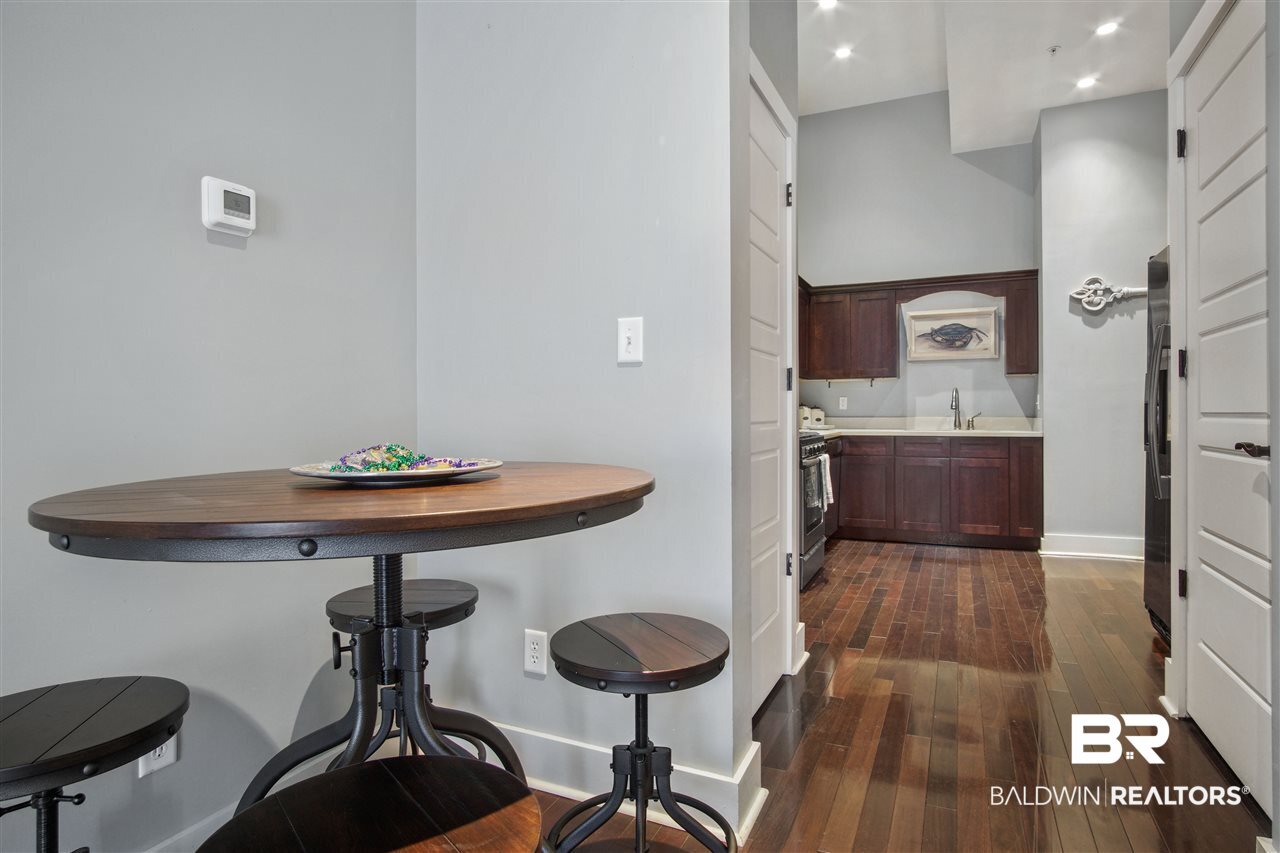 204 Conti Street, Unit 1D Mobile, AL 36602 - Photo 7 of 22