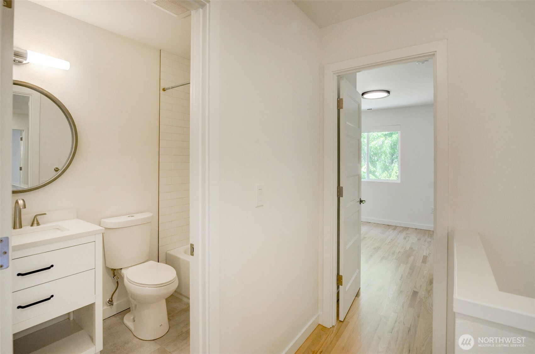 1622 Monroe Avenue Northeast Renton, WA 98056 - Photo 28 of 40