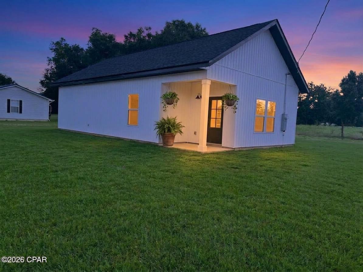 2142 Buckhead Avenue Grand Ridge, FL 32442 - Photo 2 of 23 Gallery Image 2