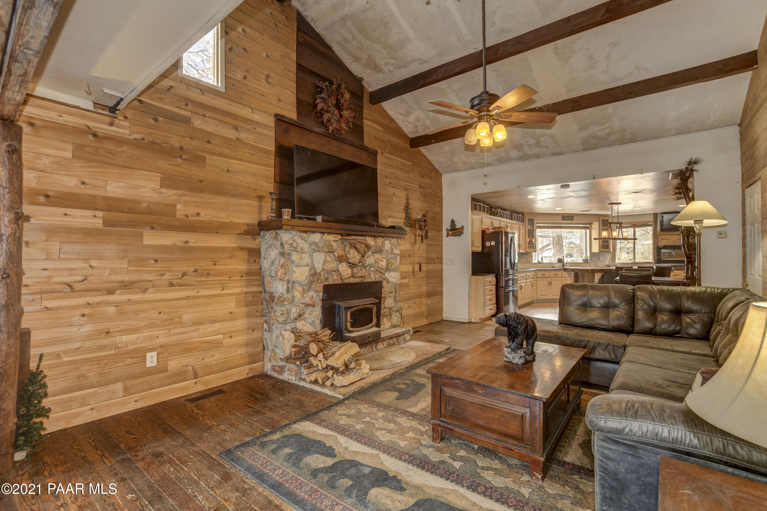 1449 West Granite Road Prescott, AZ 86303 - Photo 7 of 41 Living Room 1