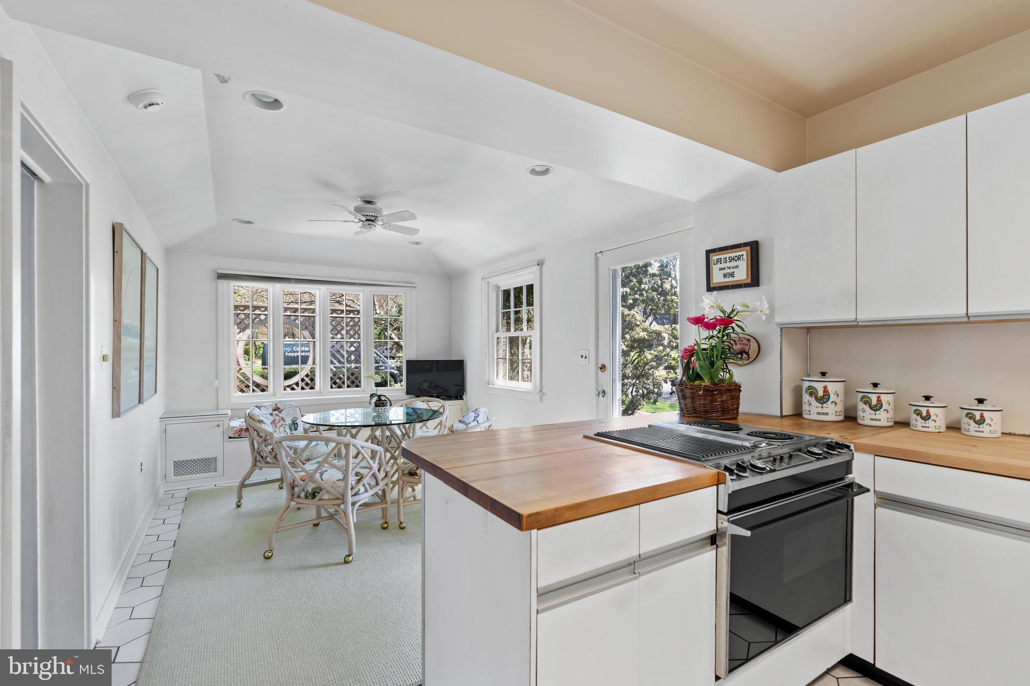 129 School Road Wilmington, DE 19803 - Photo 15 of 53 Kitchen leads to sunny breakfast room