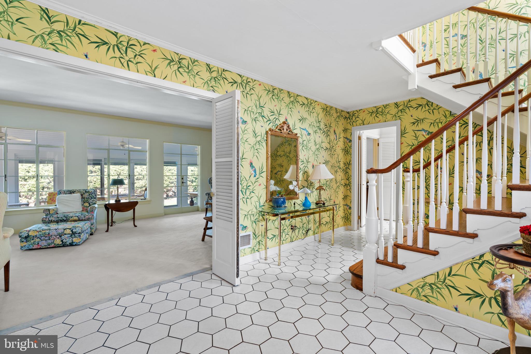 129 School Road Wilmington, DE 19803 - Photo 6 of 53 Notice the gorgeous turned staircase