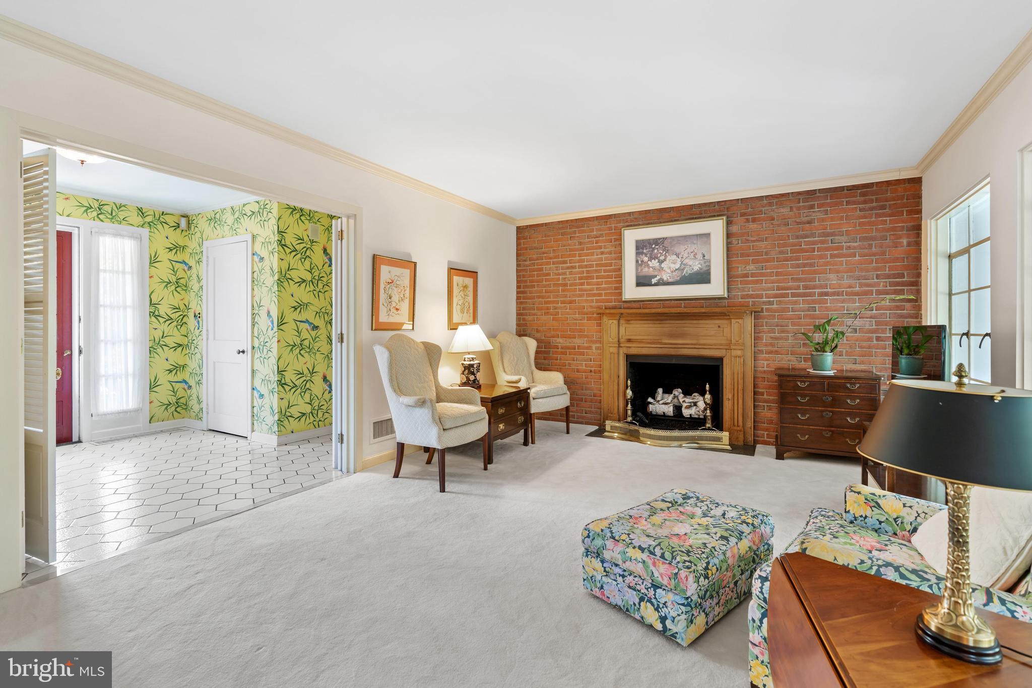 129 School Road Wilmington, DE 19803 - Photo 7 of 53 Formal living room off of foyer