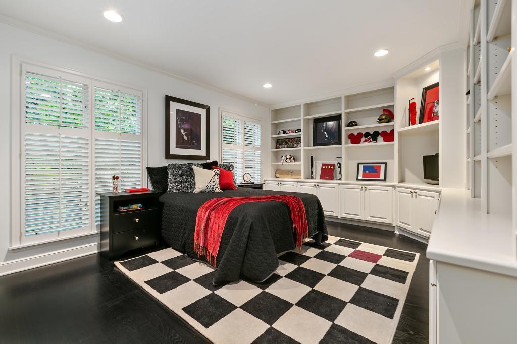 410 Highcroft Road Wayzata, MN 55391 - Photo 14 of 32