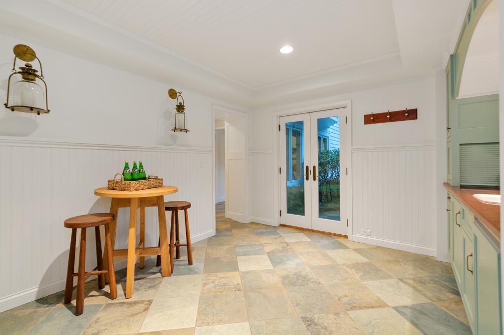 410 Highcroft Road Wayzata, MN 55391 - Photo 24 of 32