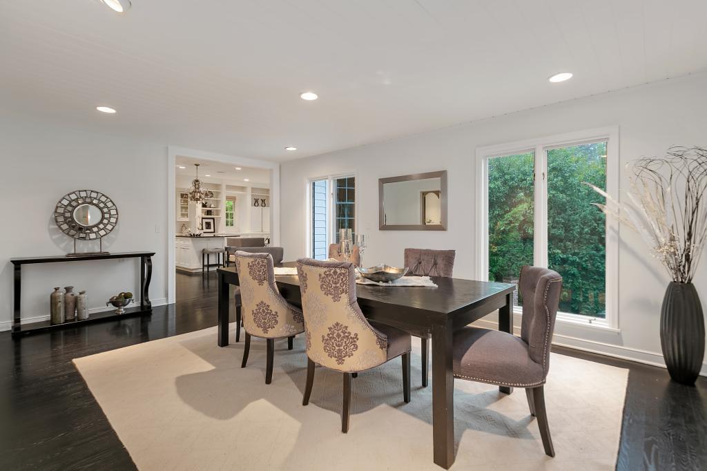 410 Highcroft Road Wayzata, MN 55391 - Photo 7 of 32