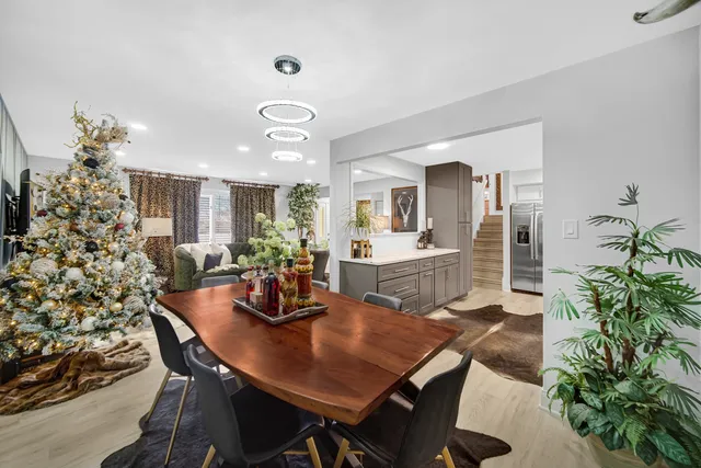 $325,000 | 7332 West 155th Street, Orland Park, IL 60462