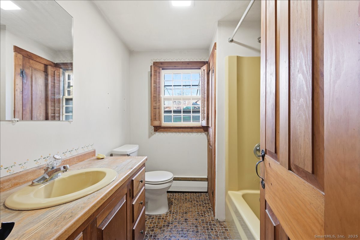 114 Scotland Road Sprague, CT 06330 - Photo 11 of 40